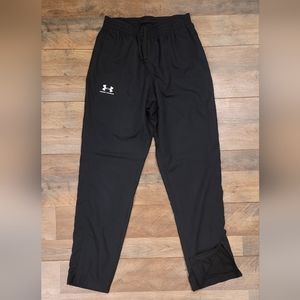 Under Armour Loose Fit Track Pants